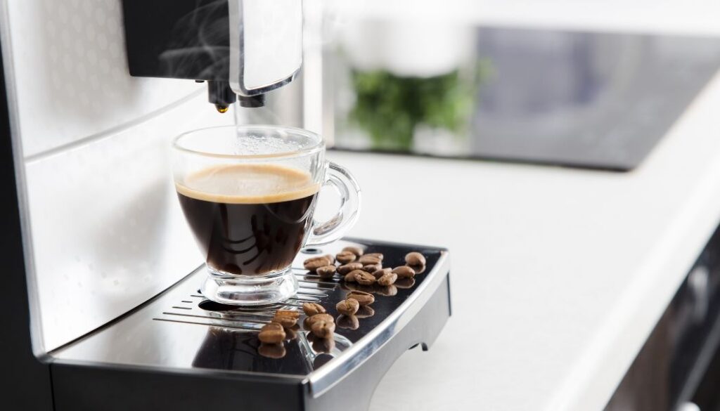 coffee machine and coffee cups